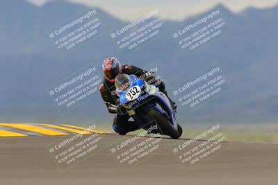 media/Sep-11-2022-SoCal Trackdays (Sun) [[81b7e951af]]/Turn 9 (930am)/